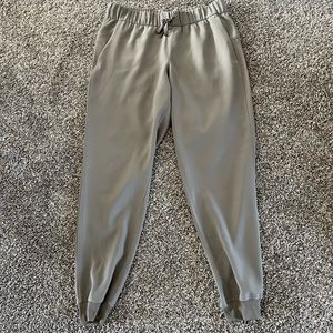On The Fly Midrise Jogger